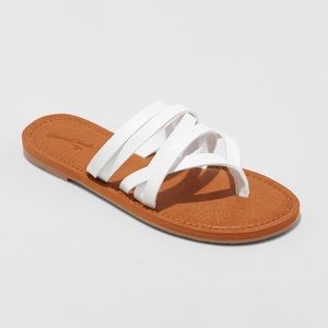 Universal Thread Maritza Sandal